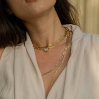 Baguette & Round Diamond Illusion Necklace